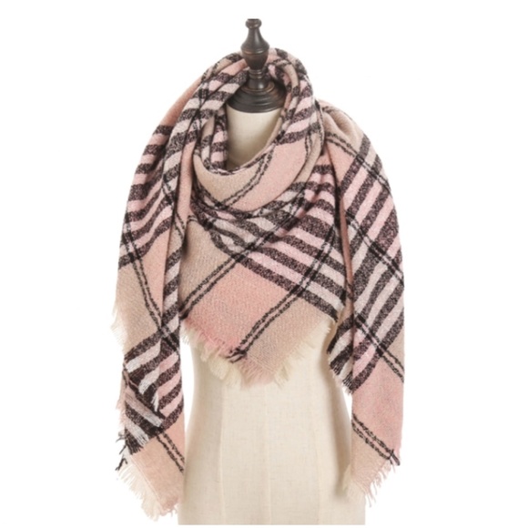 NWT Plaid Blanket Scarf Wrap - Picture 5 of 5